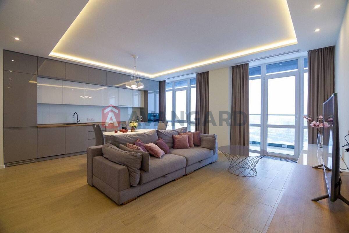 3 ��. ��������, 100/-/- ��. �., 21/22 ������ ���� 3