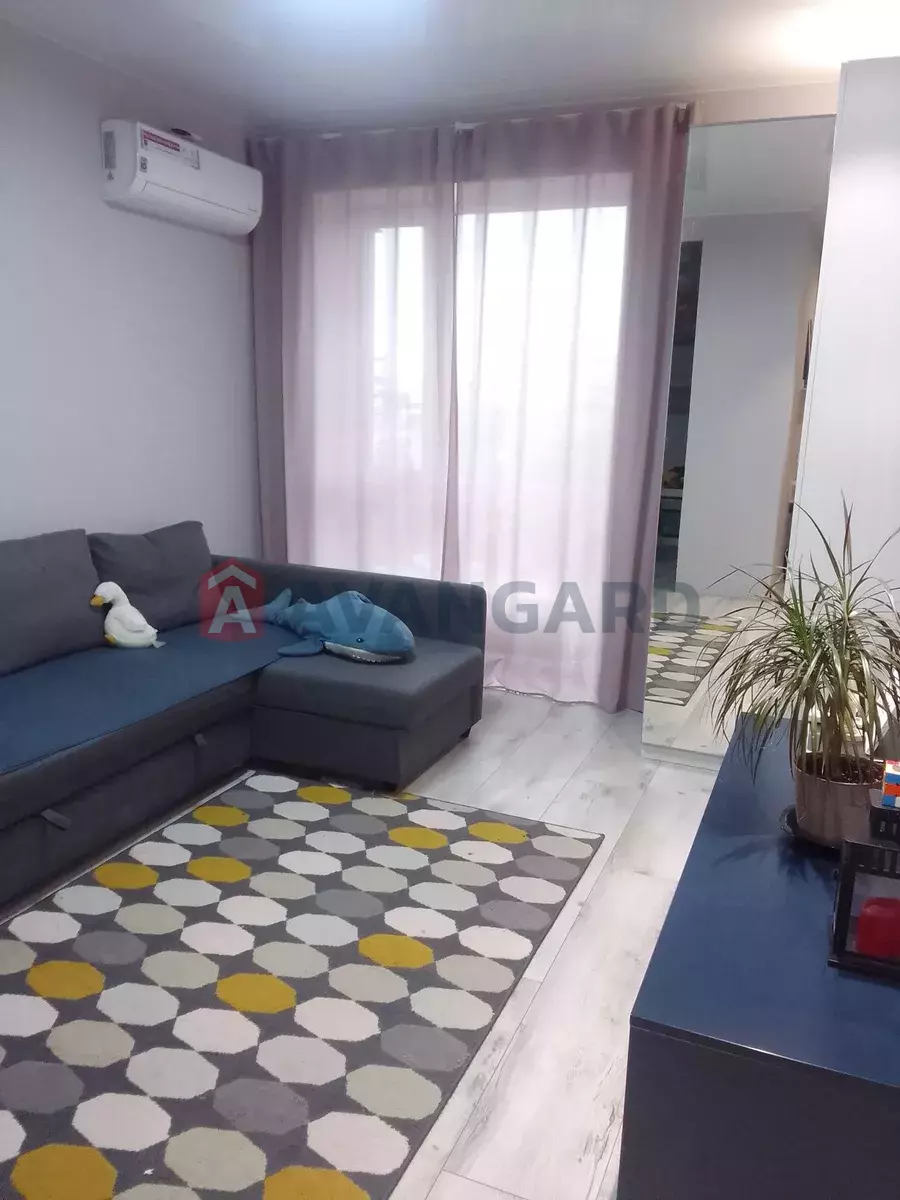 2 ����. ��������, 50/-/11 ��. �., 10/12 ���� ���� 2