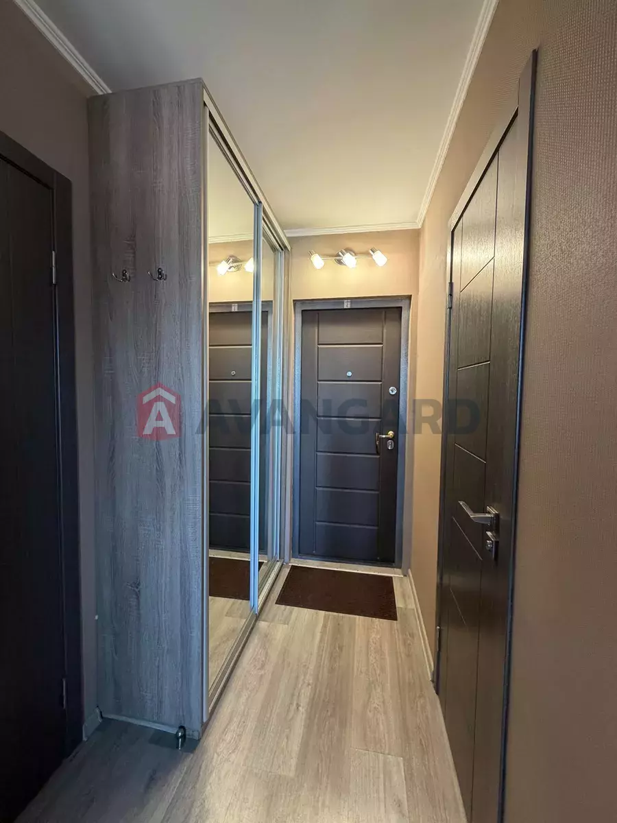 1 ��. ��������, 36/-/9 ��. �., 7/16 ������ ���� 4