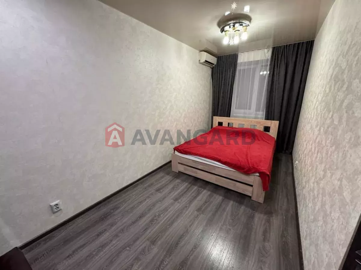 2 ����. ��������, 68/-/15 ��. �., 12/12 ���� ���� 6