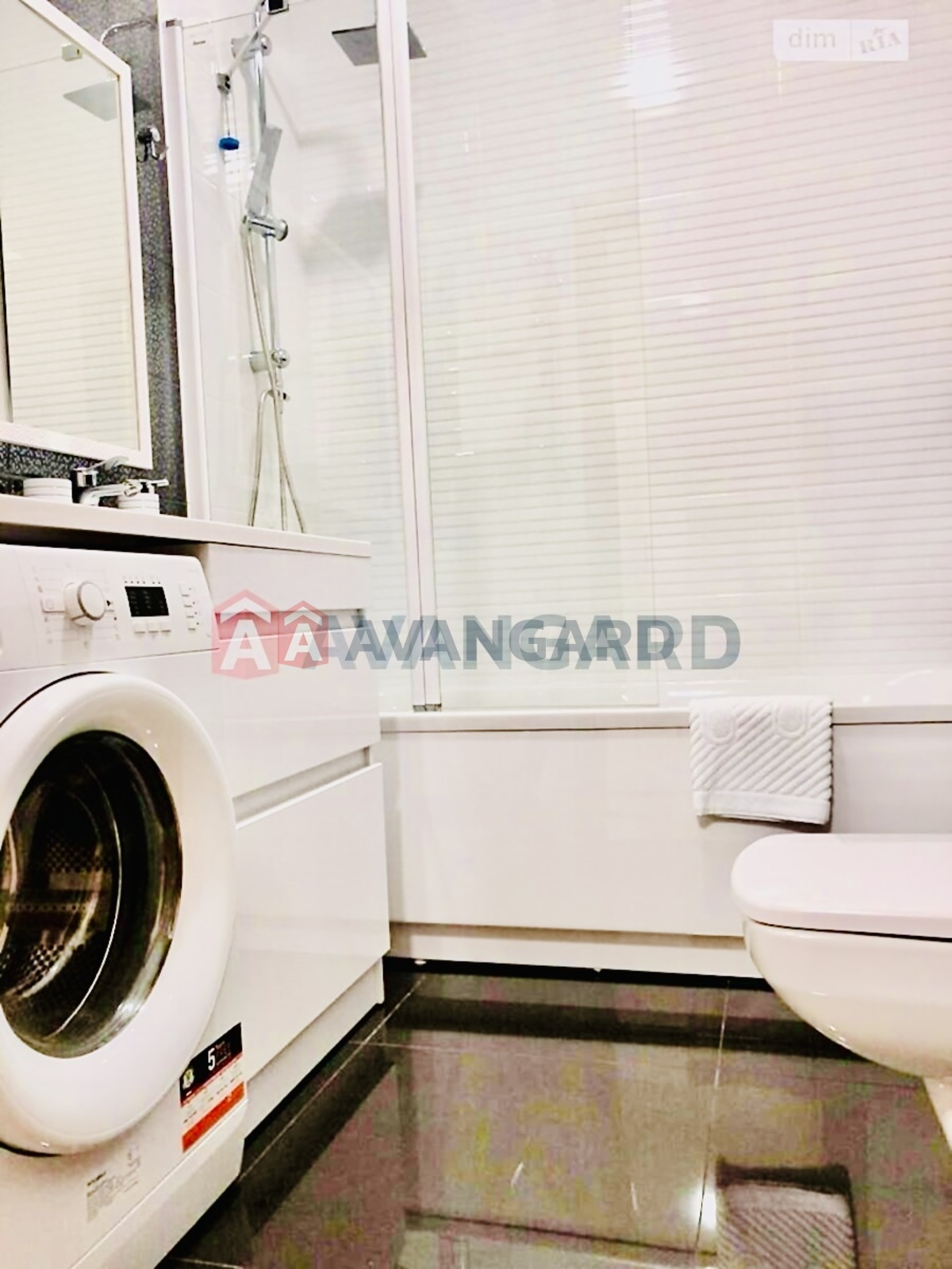 2 ����. ��������, 44/28/- ��. �., 5/8 ���� ���� 7