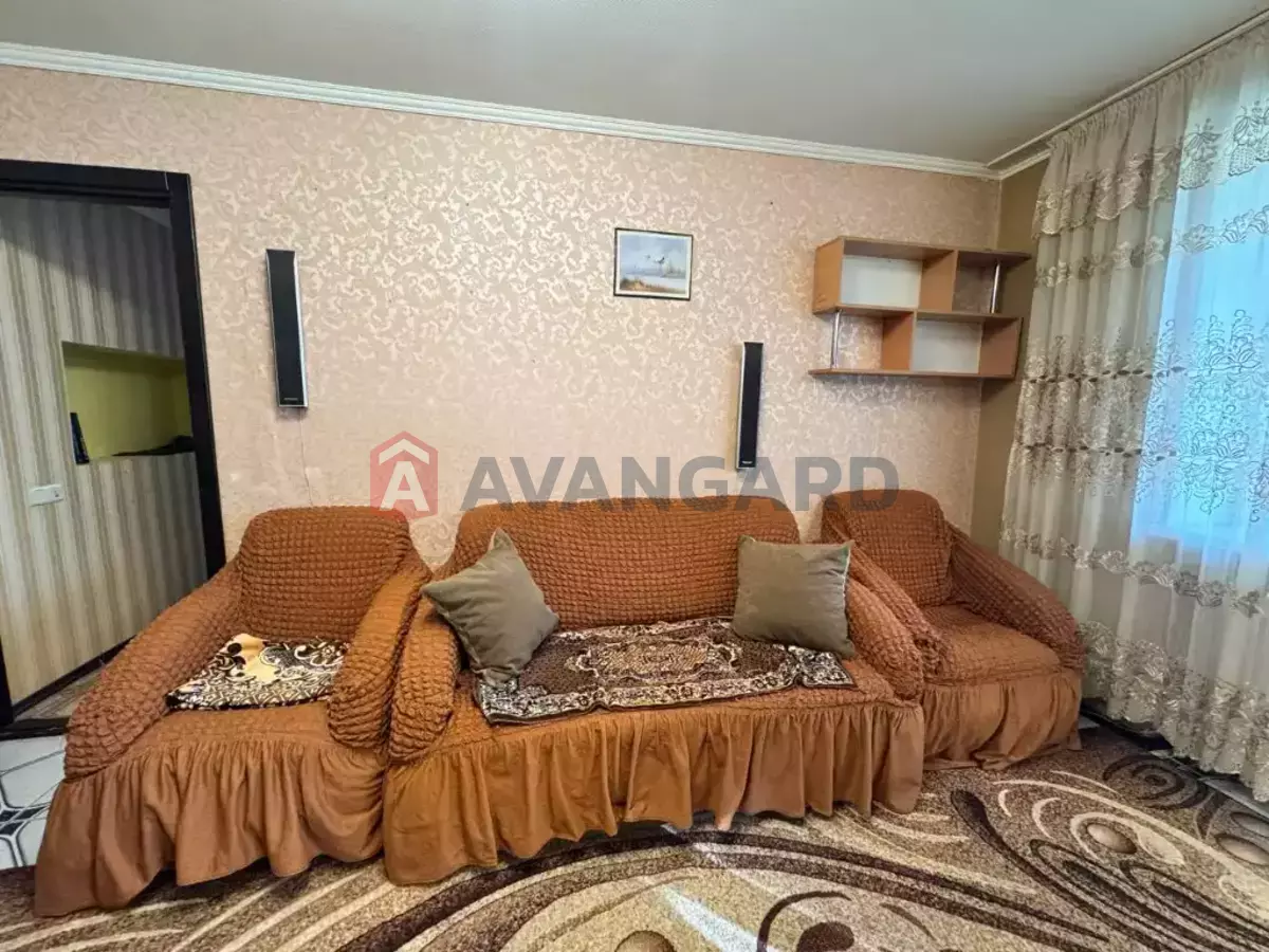 3 ����. ��������, 68/-/10 ��. �., 9/9 ���� ���� 7