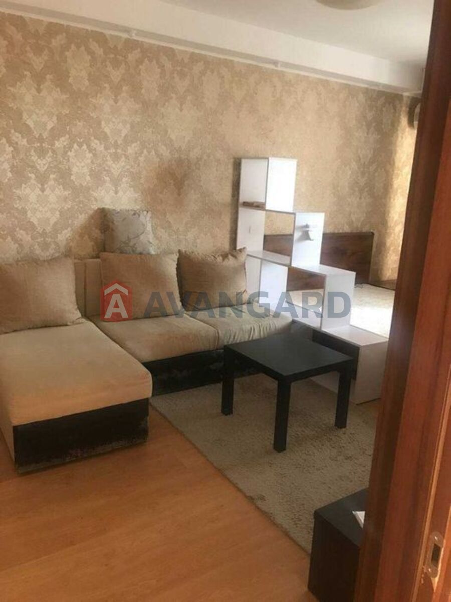 1 ��. ��������, 46/-/11 ��. �., 15/16 ������ ���� 3