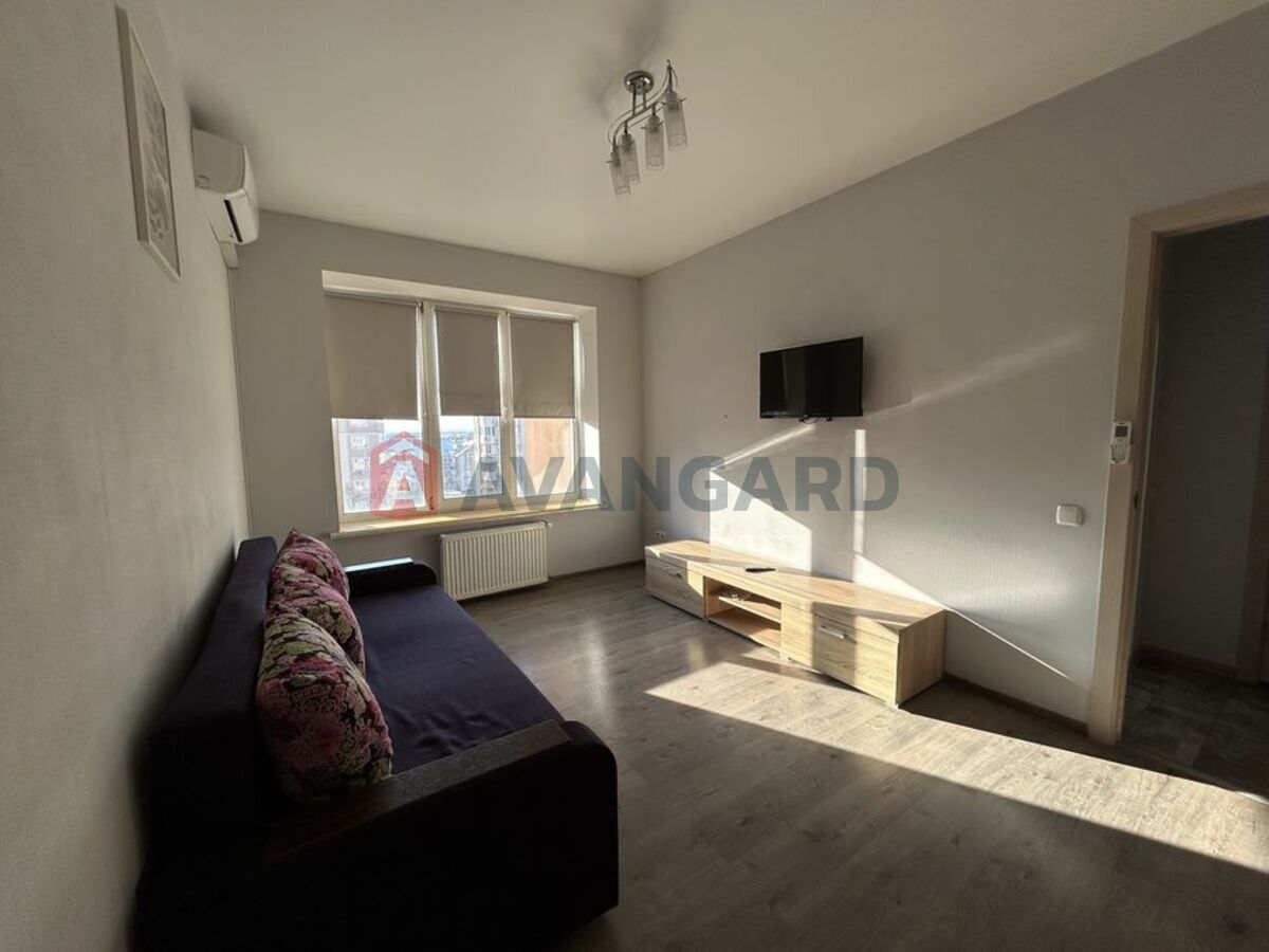 1 ��. ��������, 34/-/10 ��. �., 9/11 ������ ���� 1