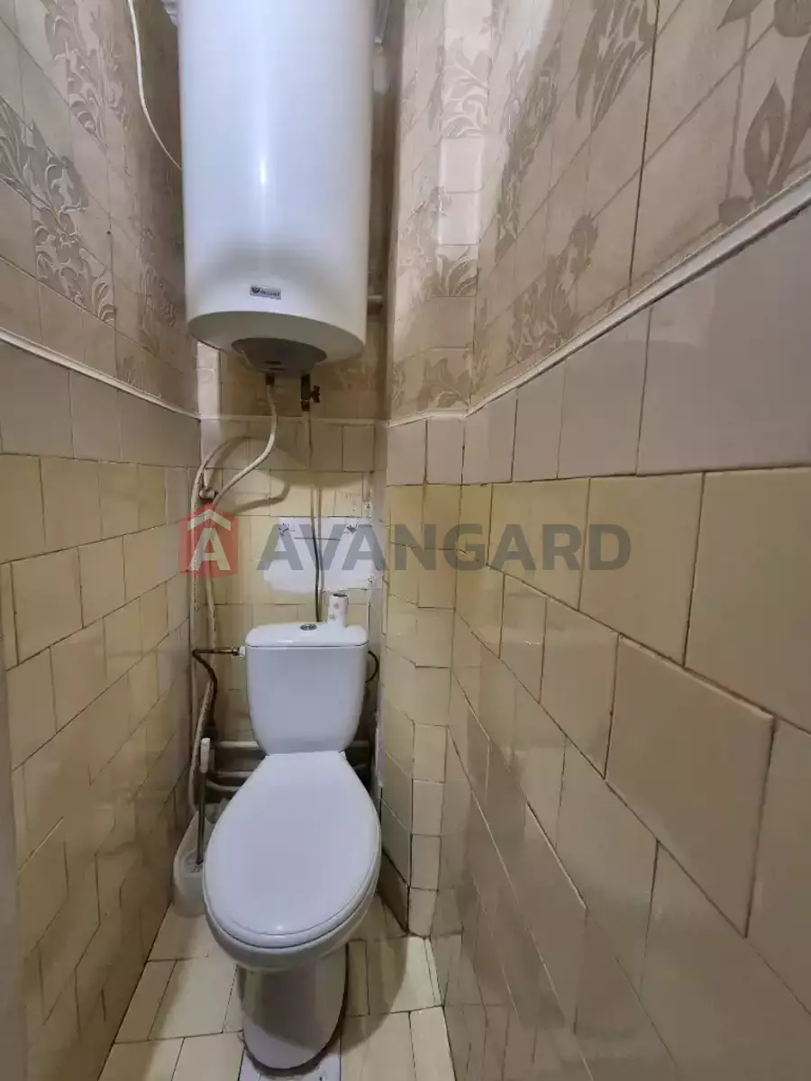 2 ��. ��������, 52/36/8 ��. �., 3/9 ������ ���� 8