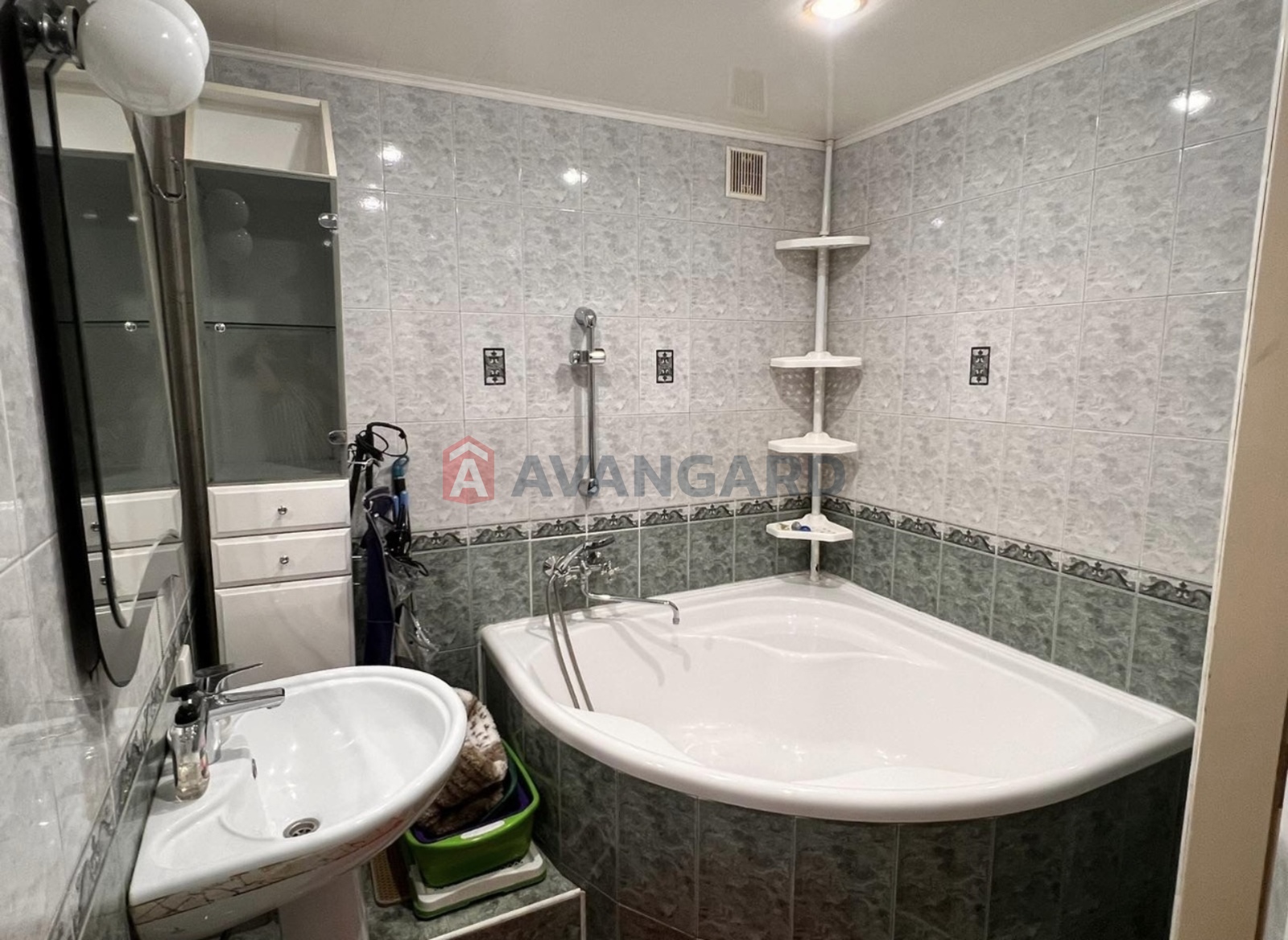 3 ��. ��������, 72/-/9 ��. �., 5/9 ������ ���� 7