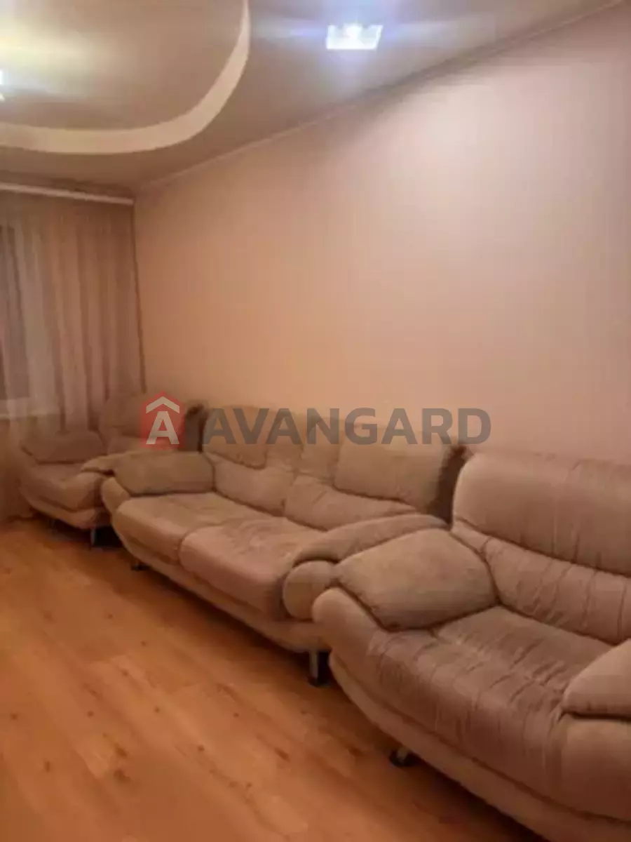 3 ����. ��������, 65/-/10 ��. �., 7/10 ���� ���� 11