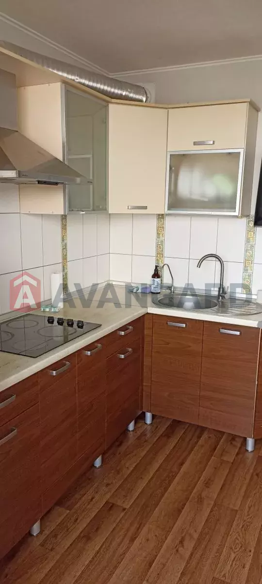 2 ��. ��������, 46/-/12 ��. �., 13/16 ������ ���� 8