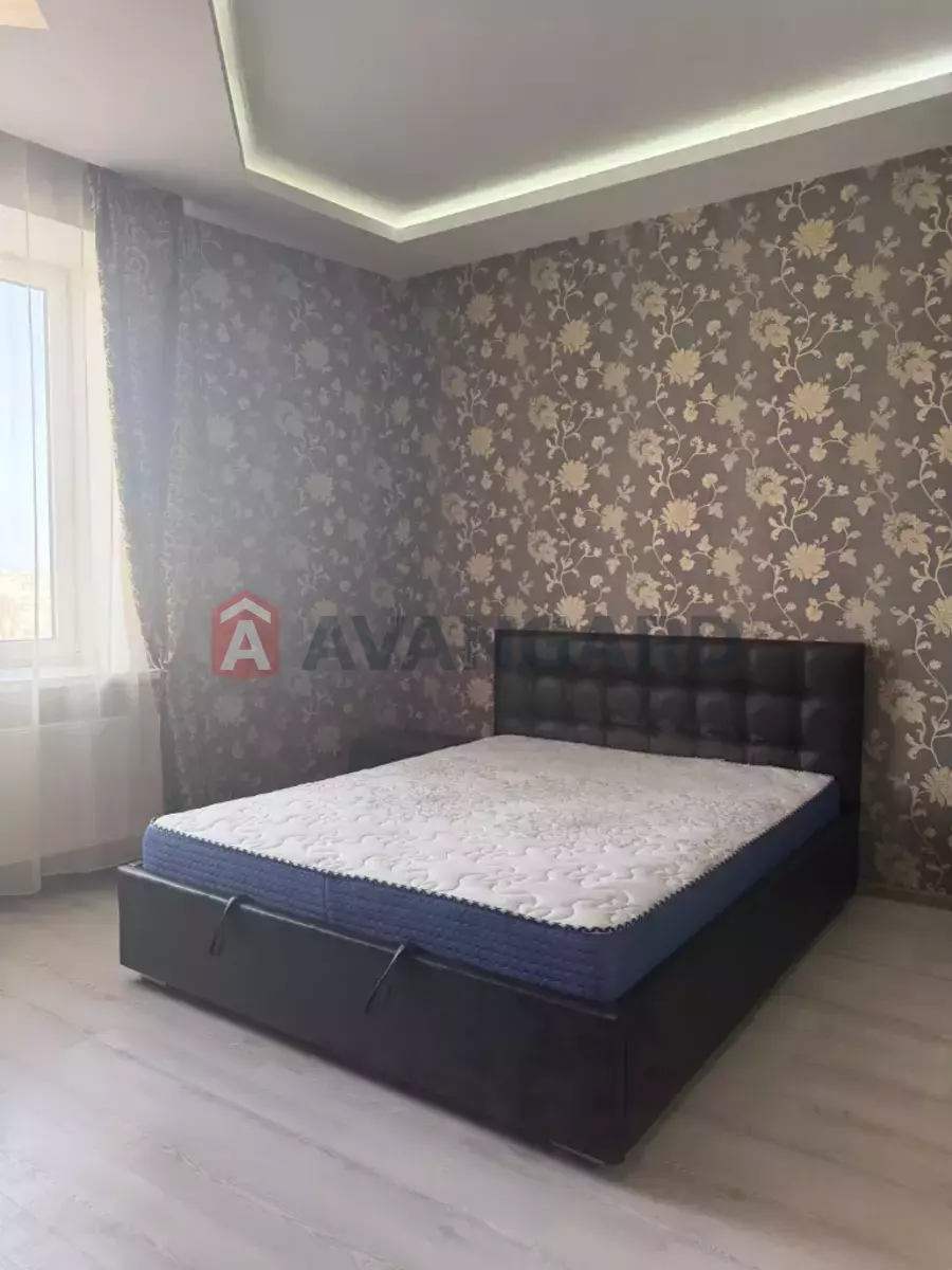 2 ��. ��������, 67/40/15 ��. �., 9/17 ������ ���� 10