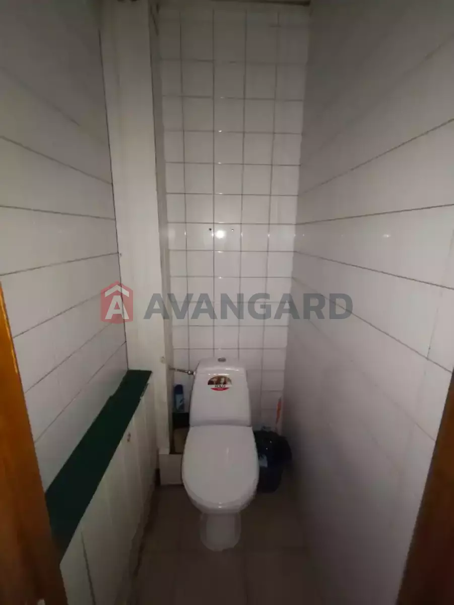 2 ����. ��������, 43/28/10 ��. �., 9/9 ���� ���� 9