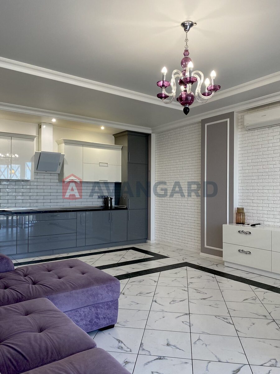 2 ����. ��������, 75/-/- ��. �., 15/23 ���� ���� 8