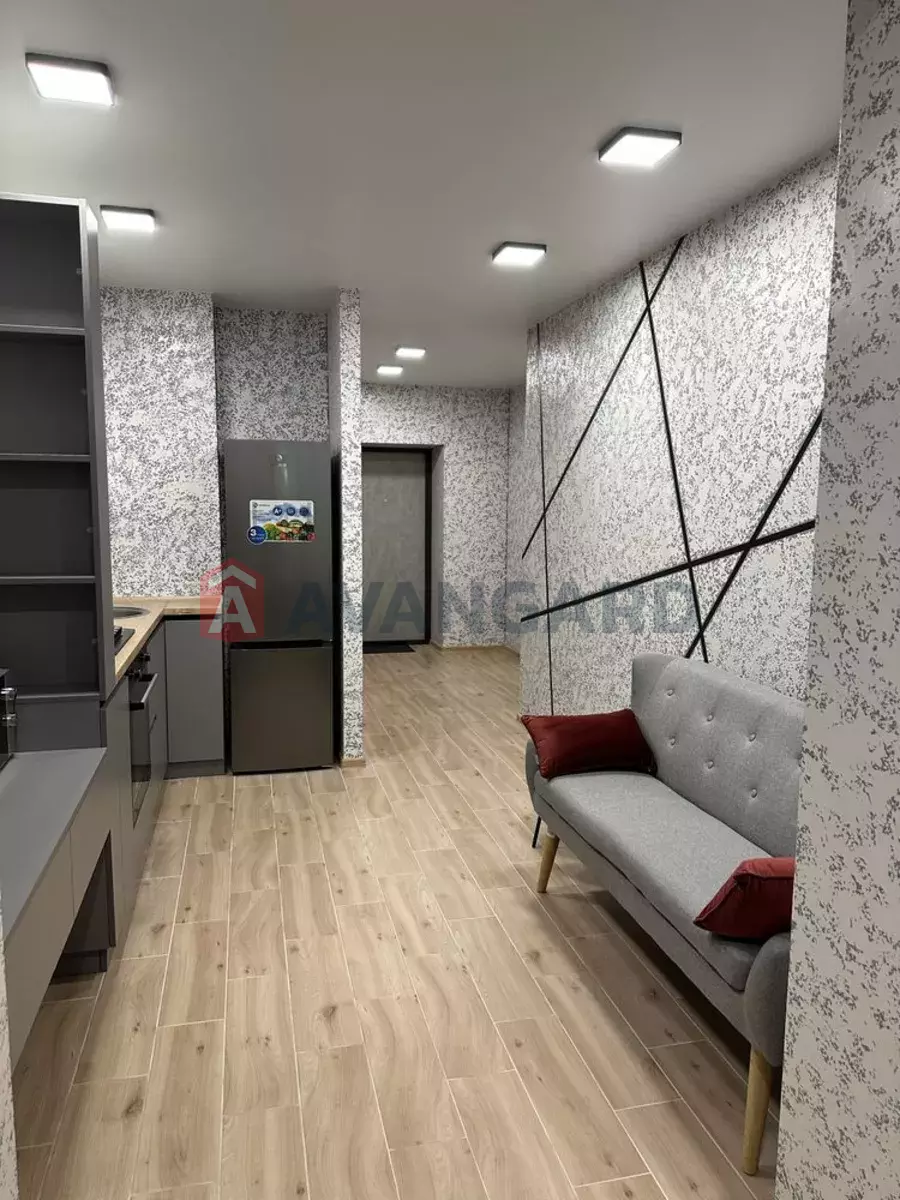 1 ��. ��������, 42/-/17 ��. �., 2/10 ������ ���� 2