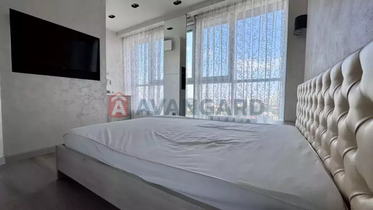 2 ����. ��������, 80/-/30 ��. �., 25/26 ���� ���� 5