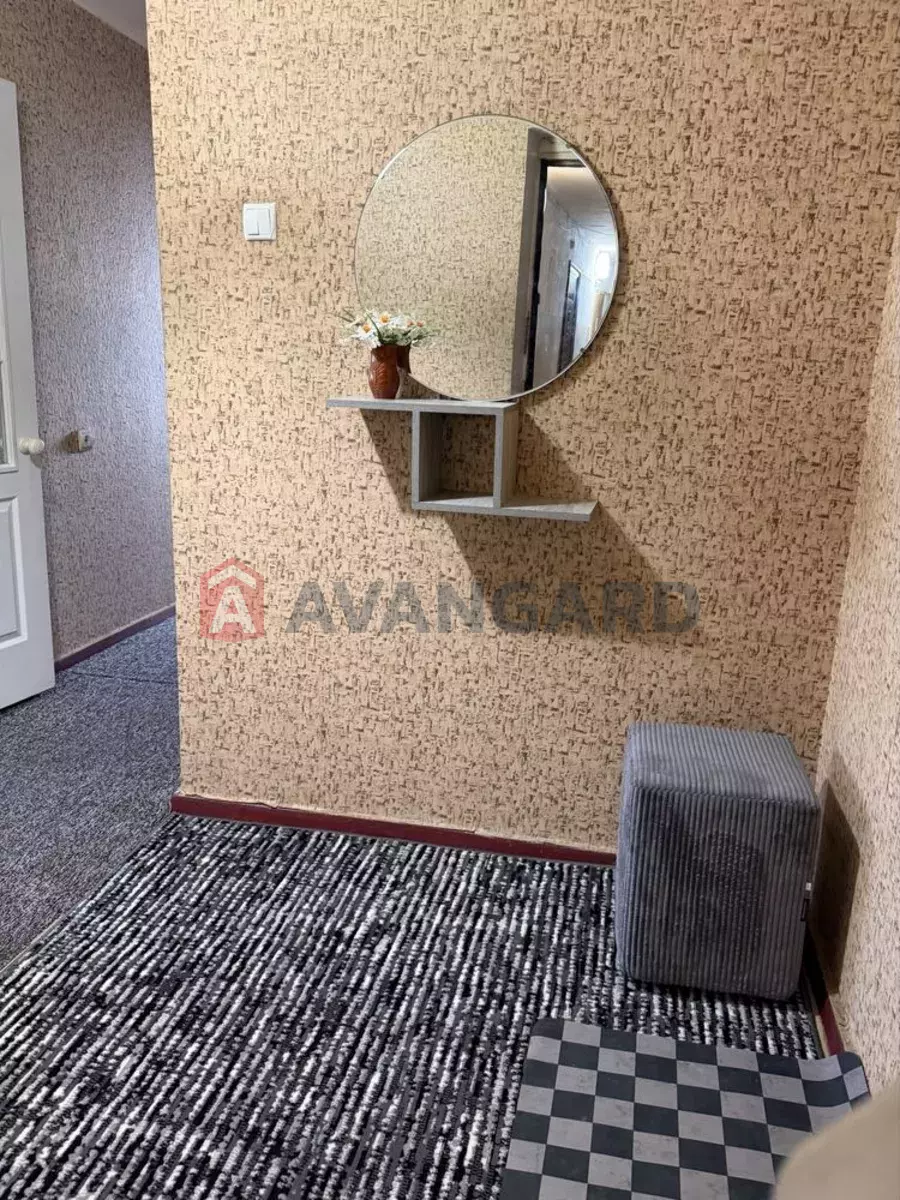 3 ����. ��������, 69/-/8 ��. �., 11/16 ���� ���� 2