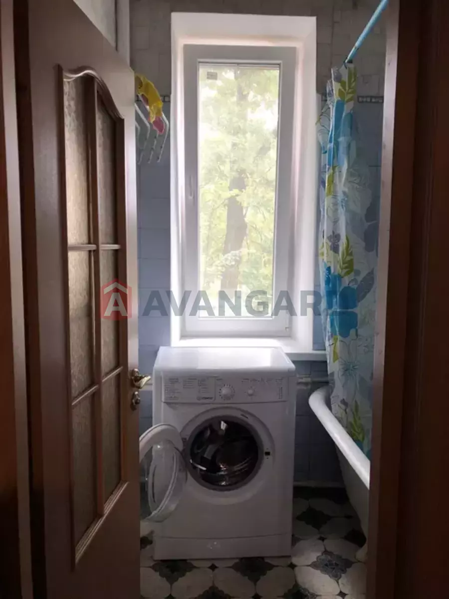 2 ����. ��������, 51/-/8 ��. �., 2/4 ���� ���� 9