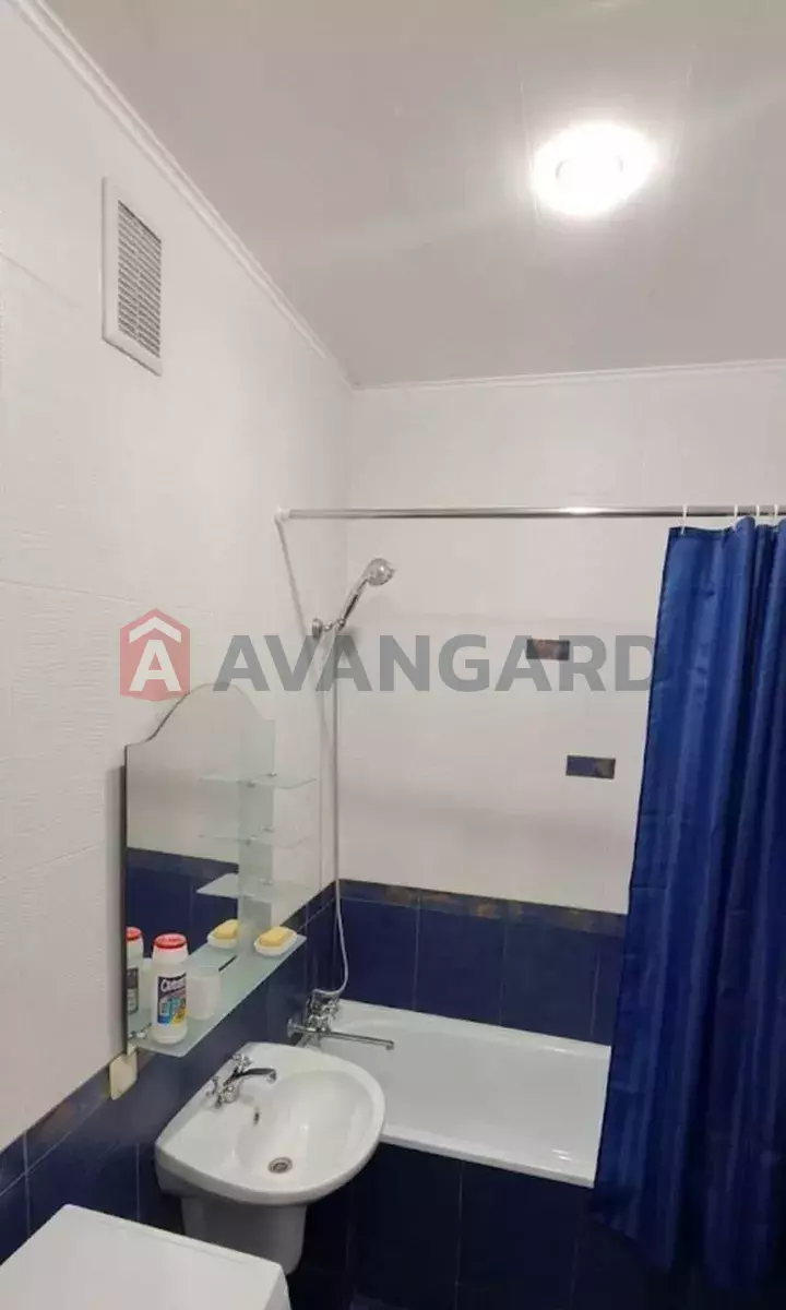 1 ��. ��������, 40/-/14 ��. �., 3/5 ������ ���� 13