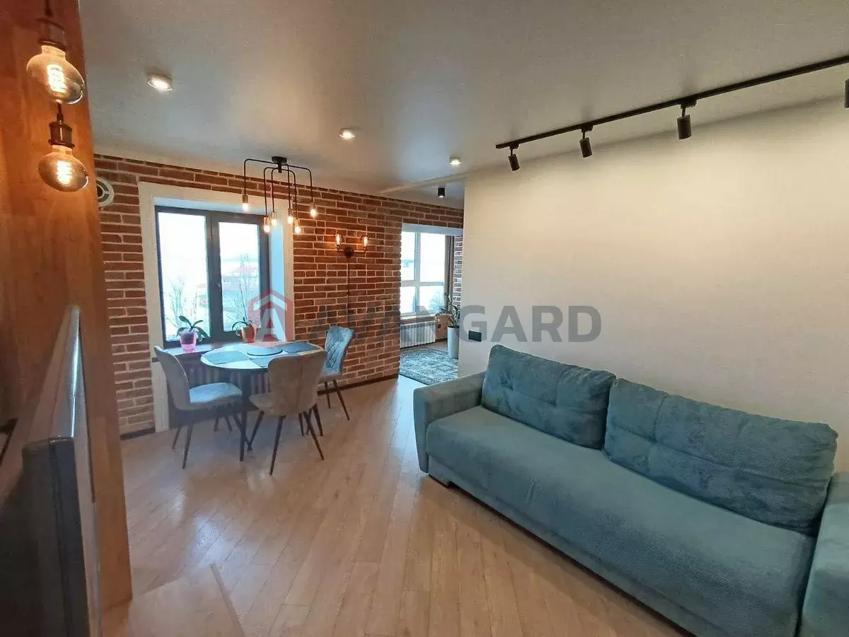 3 . , 58/-/7 . ., 5/5   3