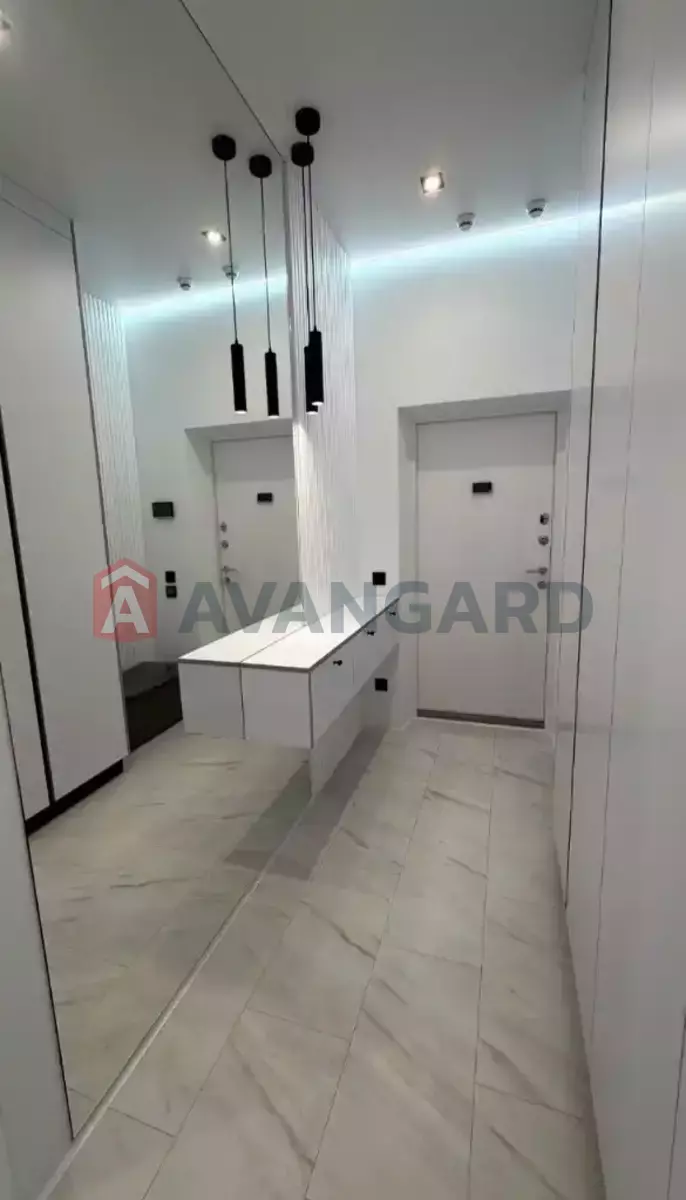 2 ����. ��������, 50/-/10 ��. �., 19/24 ���� ���� 14