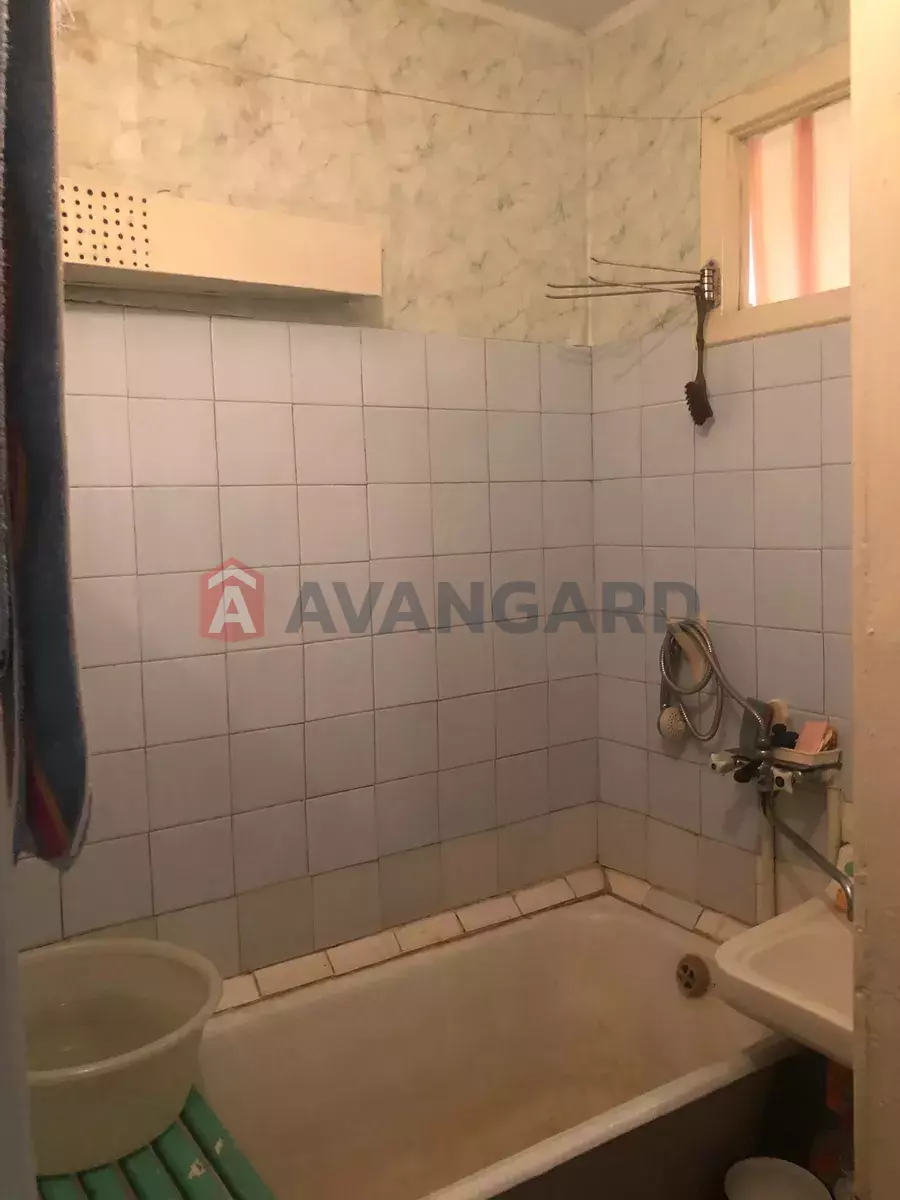 2 ����. ��������, 60/-/7 ��. �., 6/9 ���� ���� 5