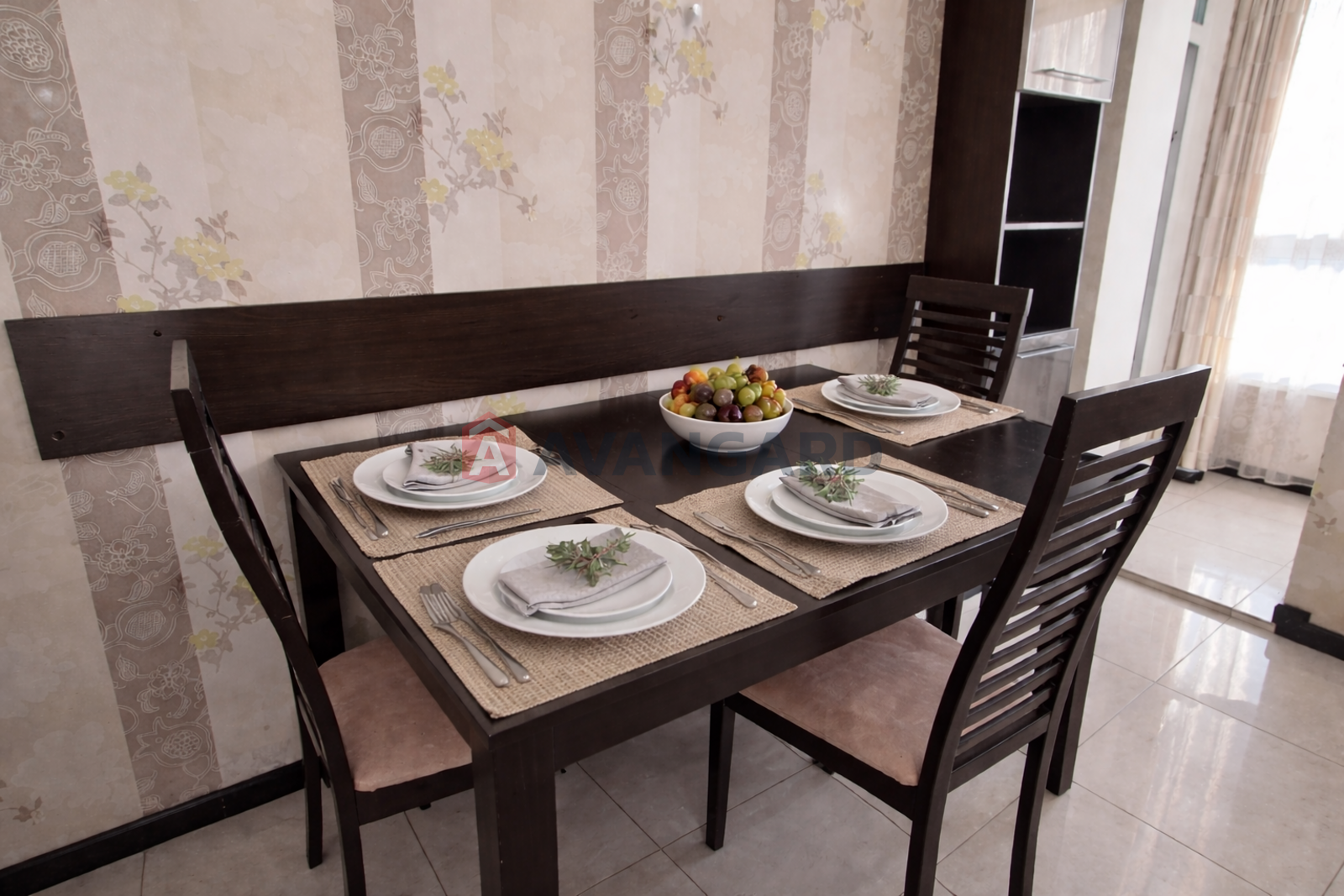 3 ��. ��������, 108/88/20 ��. �., 10/25 ������ ���� 3