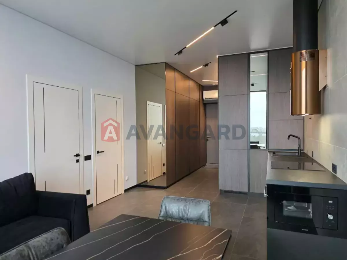 2 . , 52/-/- . ., 7/37   4