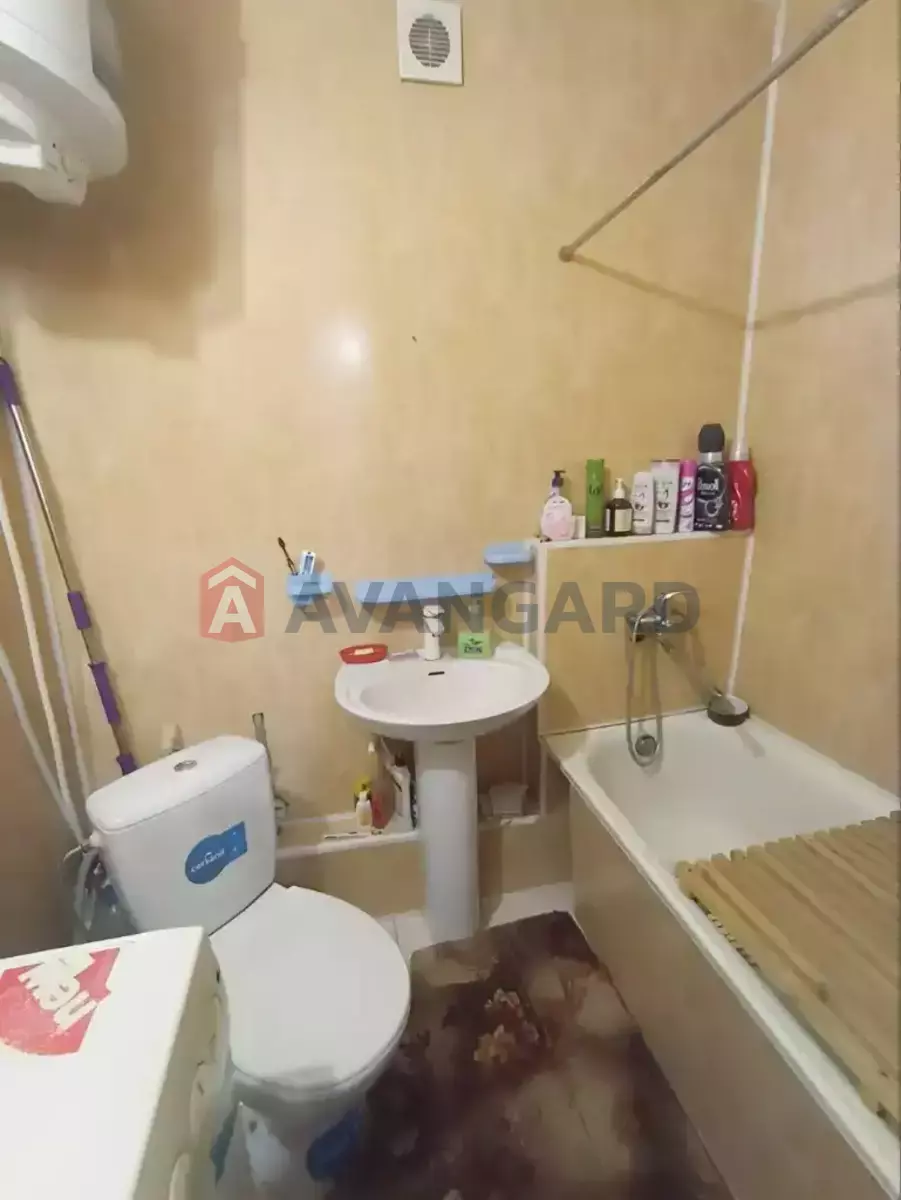 1 ��. ��������, 30/-/6 ��. �., 2/9 ������ ���� 9