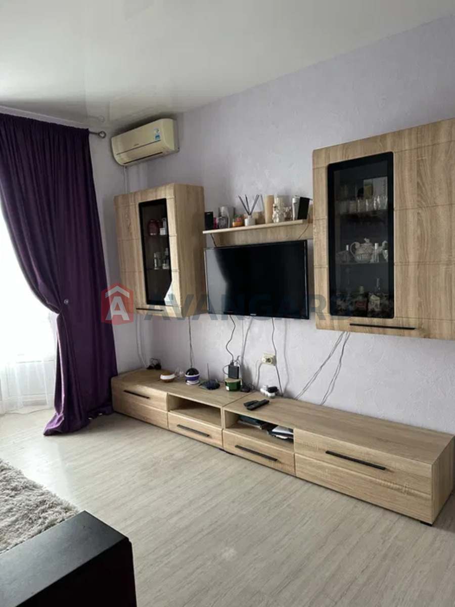 1 ��. ��������, 35/-/13 ��. �., 4/9 ������ ���� 2