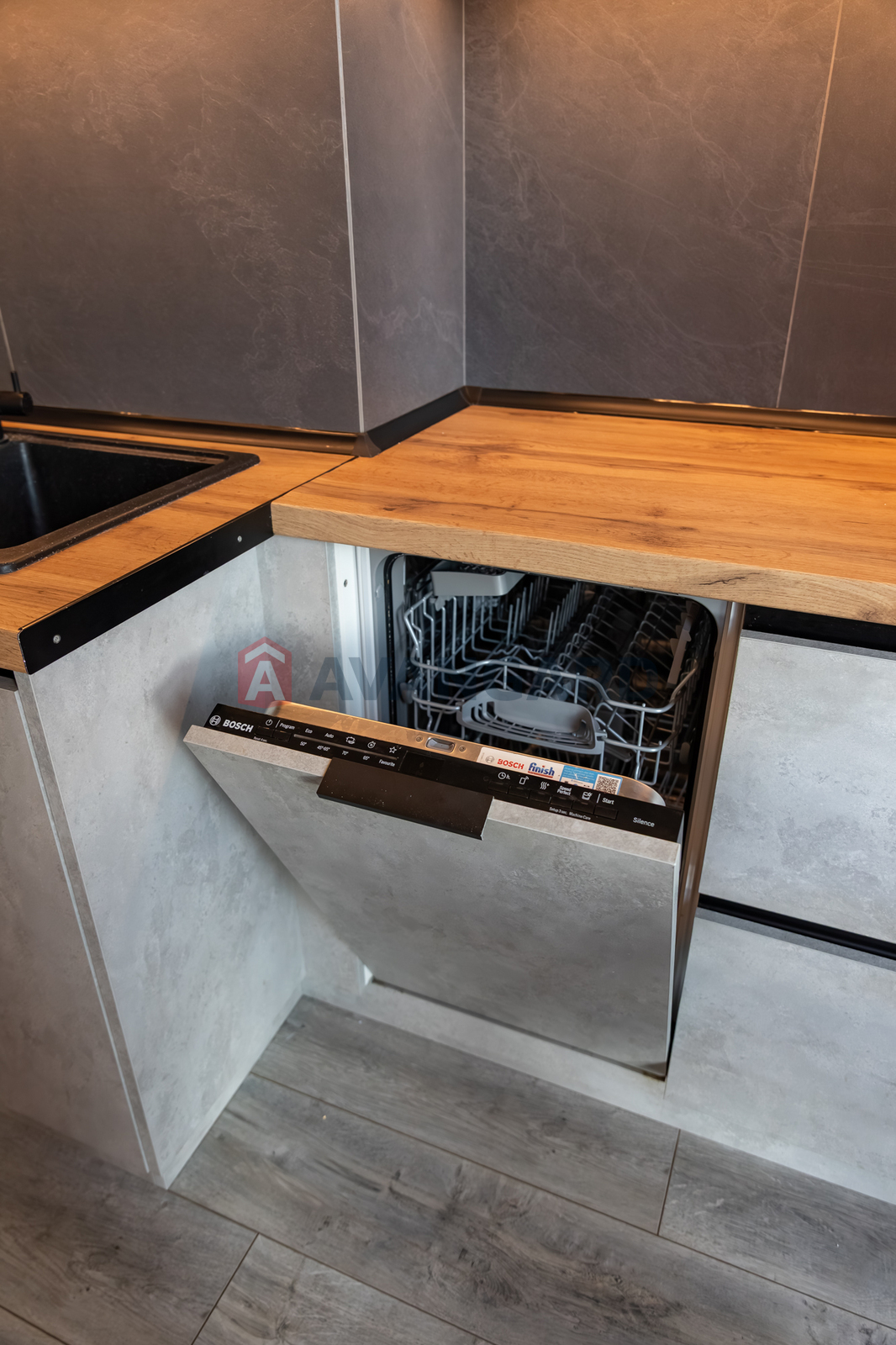 1 ��. ��������, 45/-/- ��. �., 8/22 ������ ���� 5