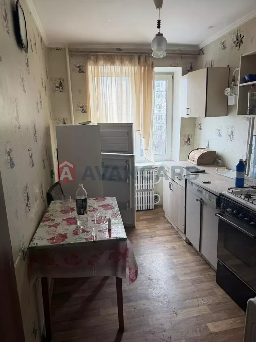 2 ��. ��������, 47/-/15 ��. �., 4/9 ������ ���� 1