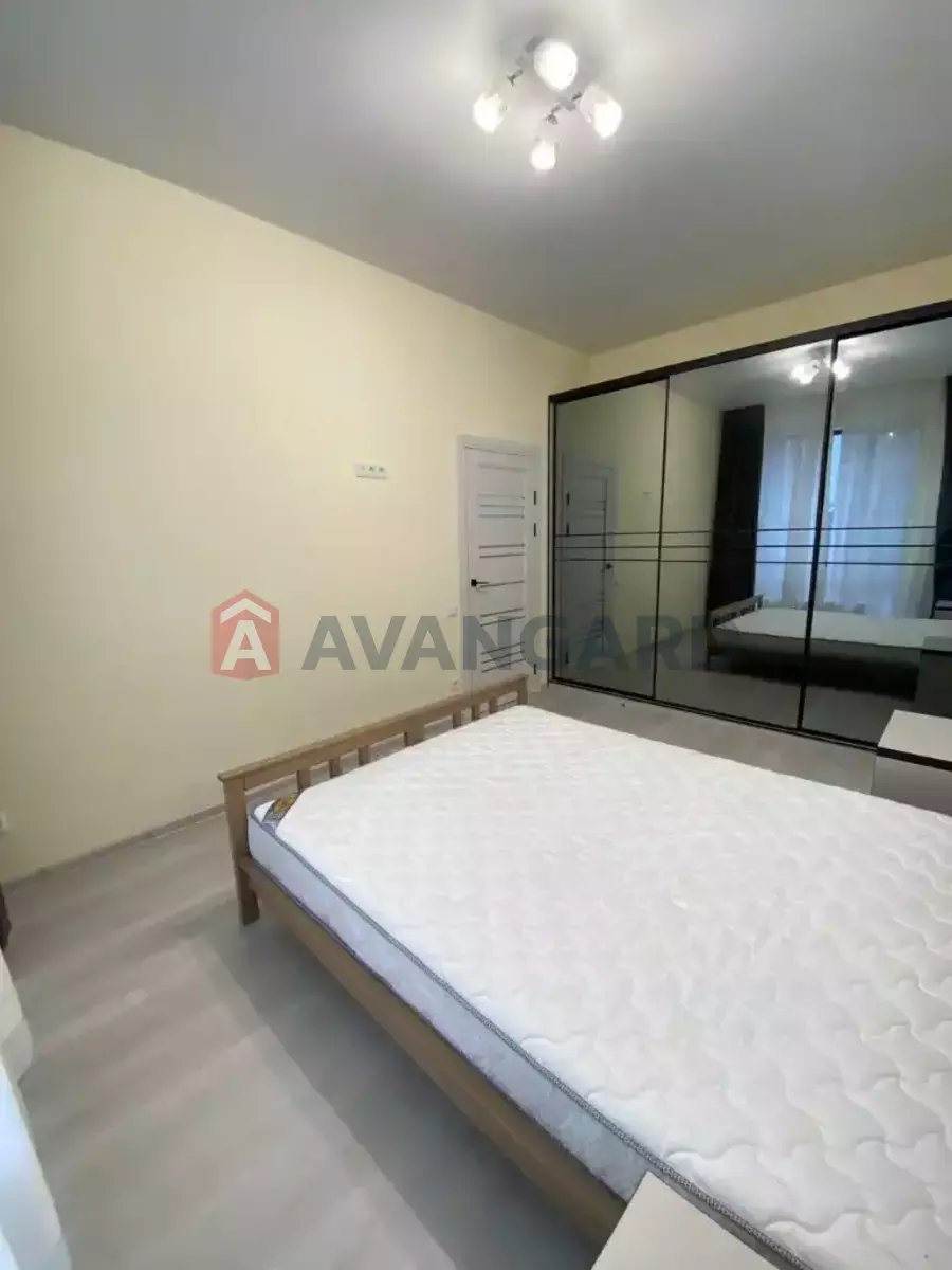 2 ��. ��������, 57/-/- ��. �., 8/12 ������ ���� 9