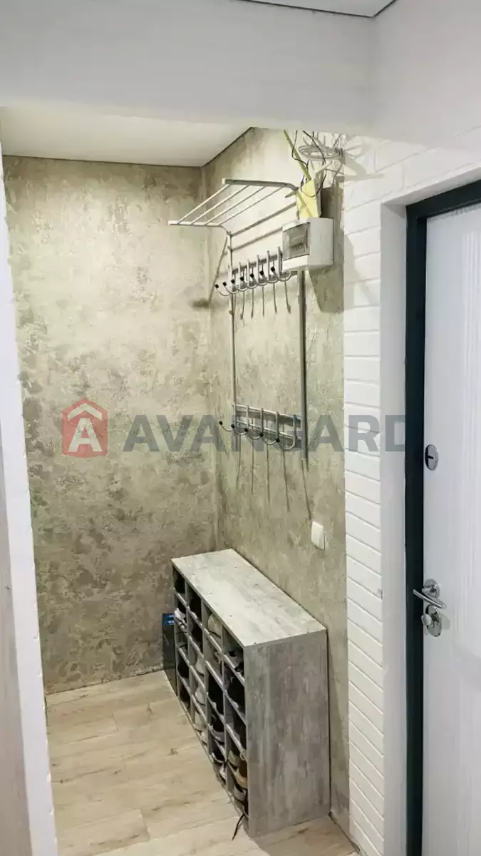 1 ��. ��������, 40/-/8 ��. �., 9/9 ������ ���� 15