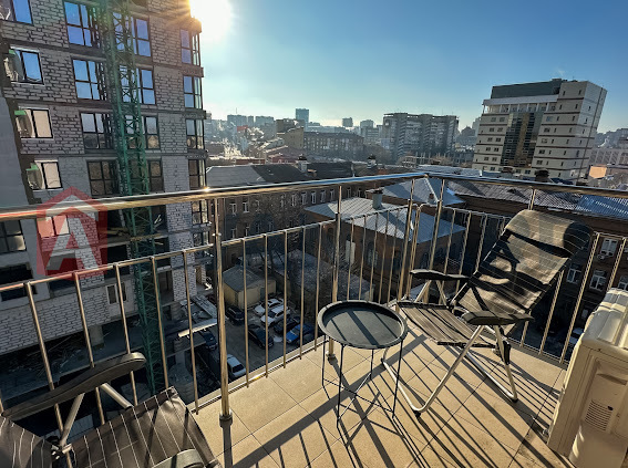 2 ��. ��������, 45/-/- ��. �., 8/13 ������ ���� 20