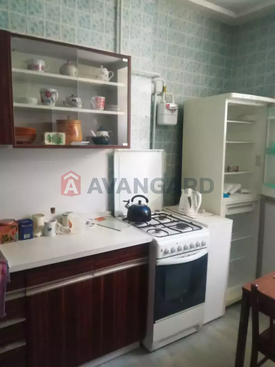 3 ����. ��������, 75/45/8 ��. �., 2/4 ���� ���� 2