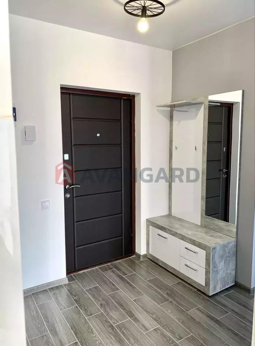 1 ��. ��������, 40/-/10 ��. �., 3/12 ������ ���� 3