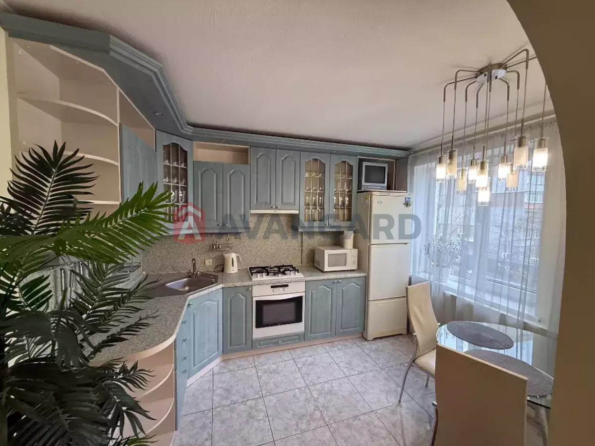 3 ��. ��������, 72/40/9 ��. �., 3/9 ������ ���� 25