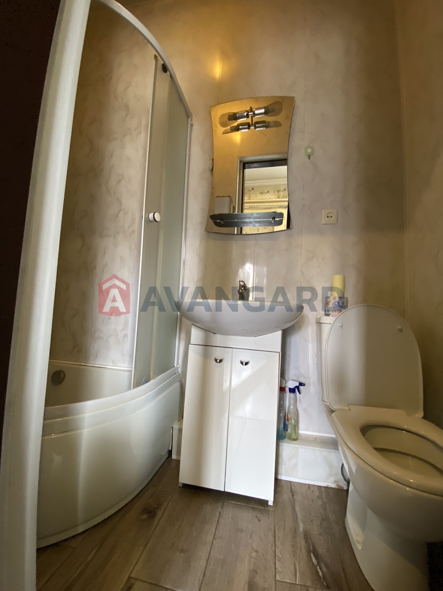 2 ����. ��������, 47/-/- ��. �., 2/2 ���� ���� 10