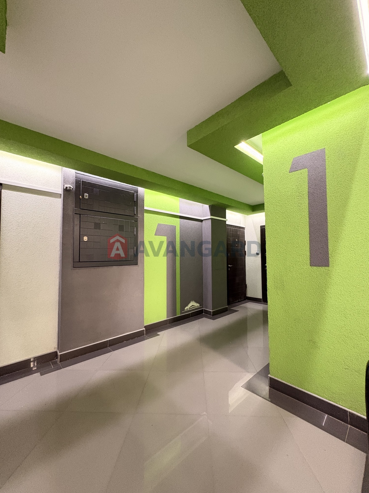 2 ��. ��������, 67/34/18 ��. �., 4/4 ������ ���� 3