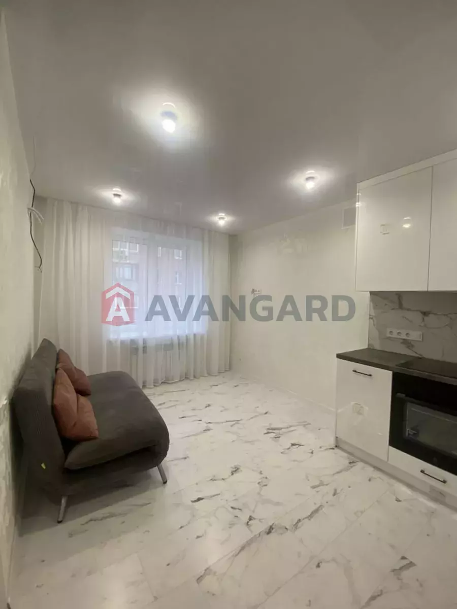 1 . , 35/-/13 . ., 8/10   2