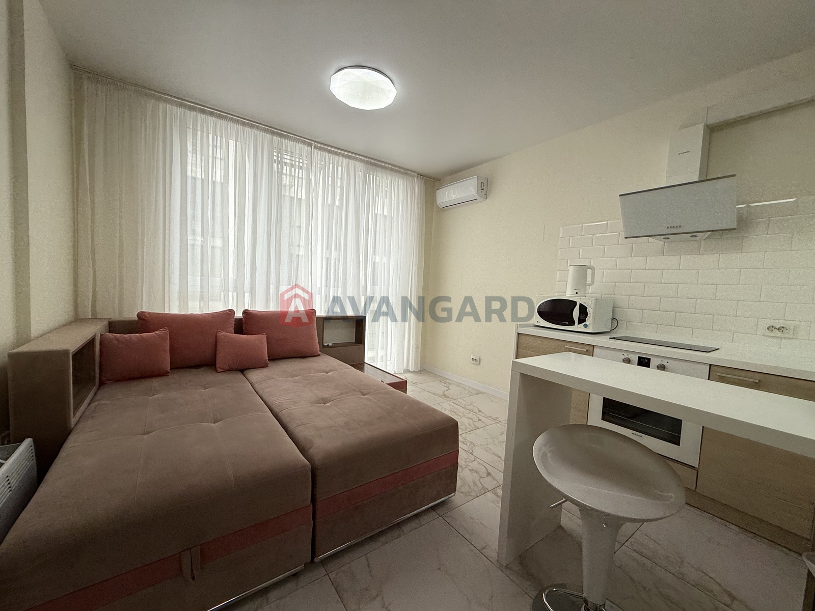 1 ����. ��������, 25/15/7 ��. �., 10/12 ���� ���� 4