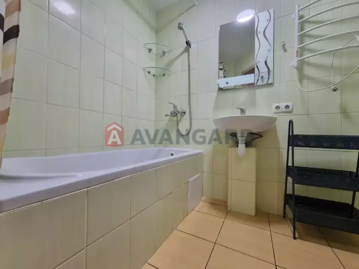 1 ��. ��������, 34/-/- ��. �., 3/5 ������ ���� 14