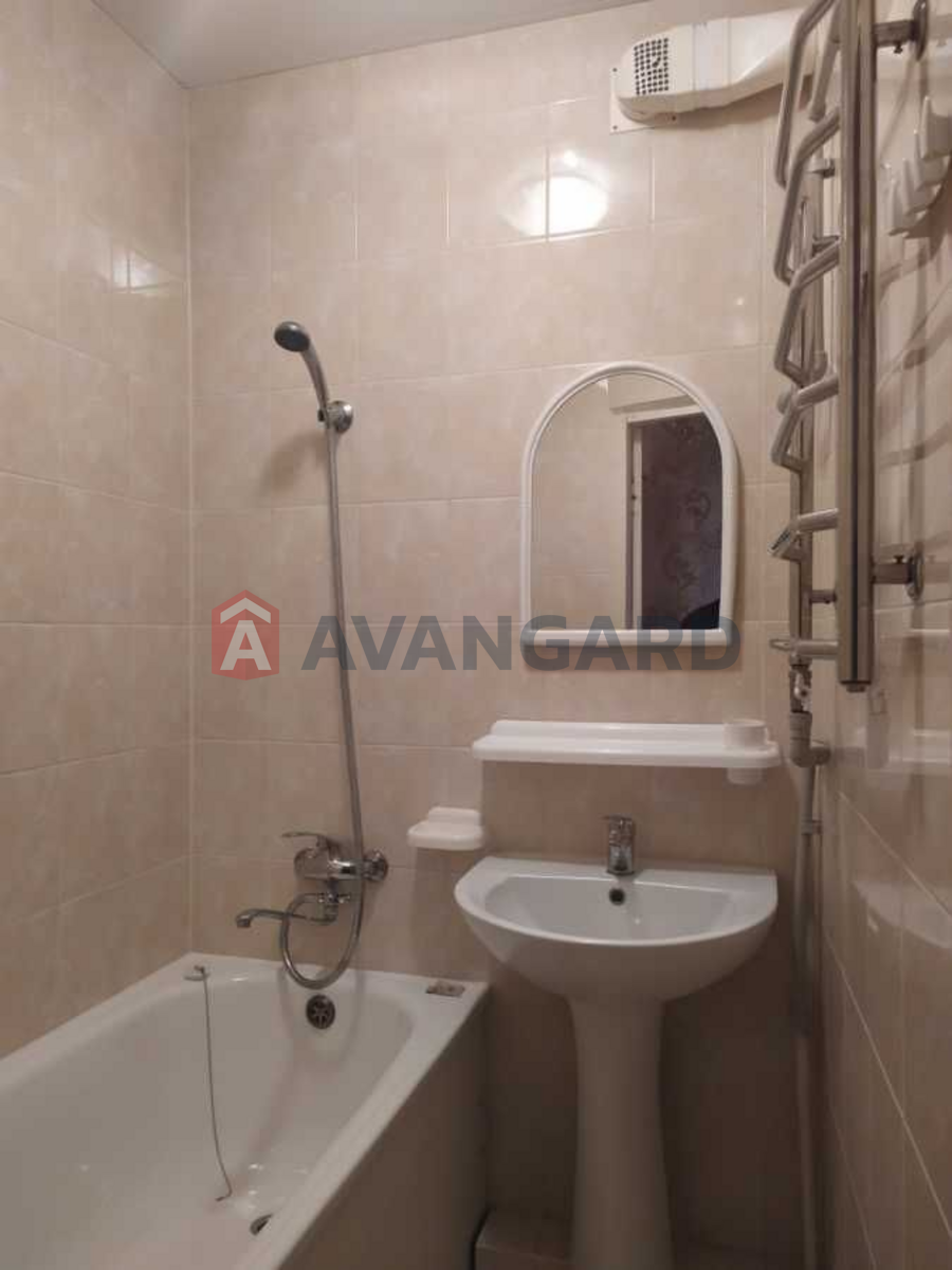 2 ����. ��������, 45/-/8 ��. �., 3/5 ���� ���� 3