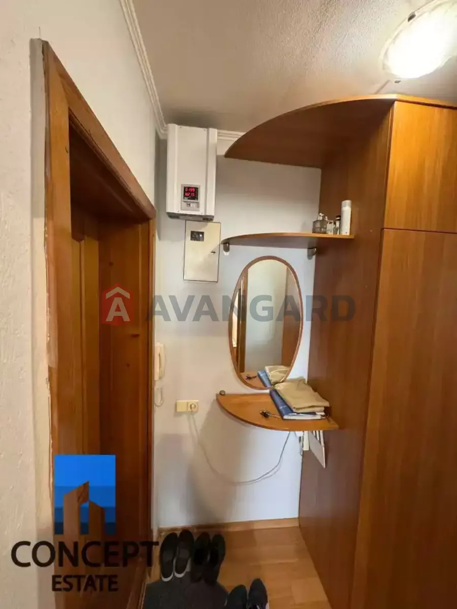 3 . , 57/-/9 . ., 6/10   7