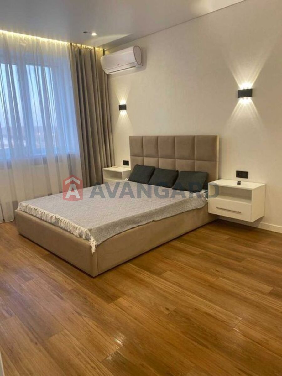 1 ����. ��������, 49/-/16 ��. �., 9/10 ���� ���� 1