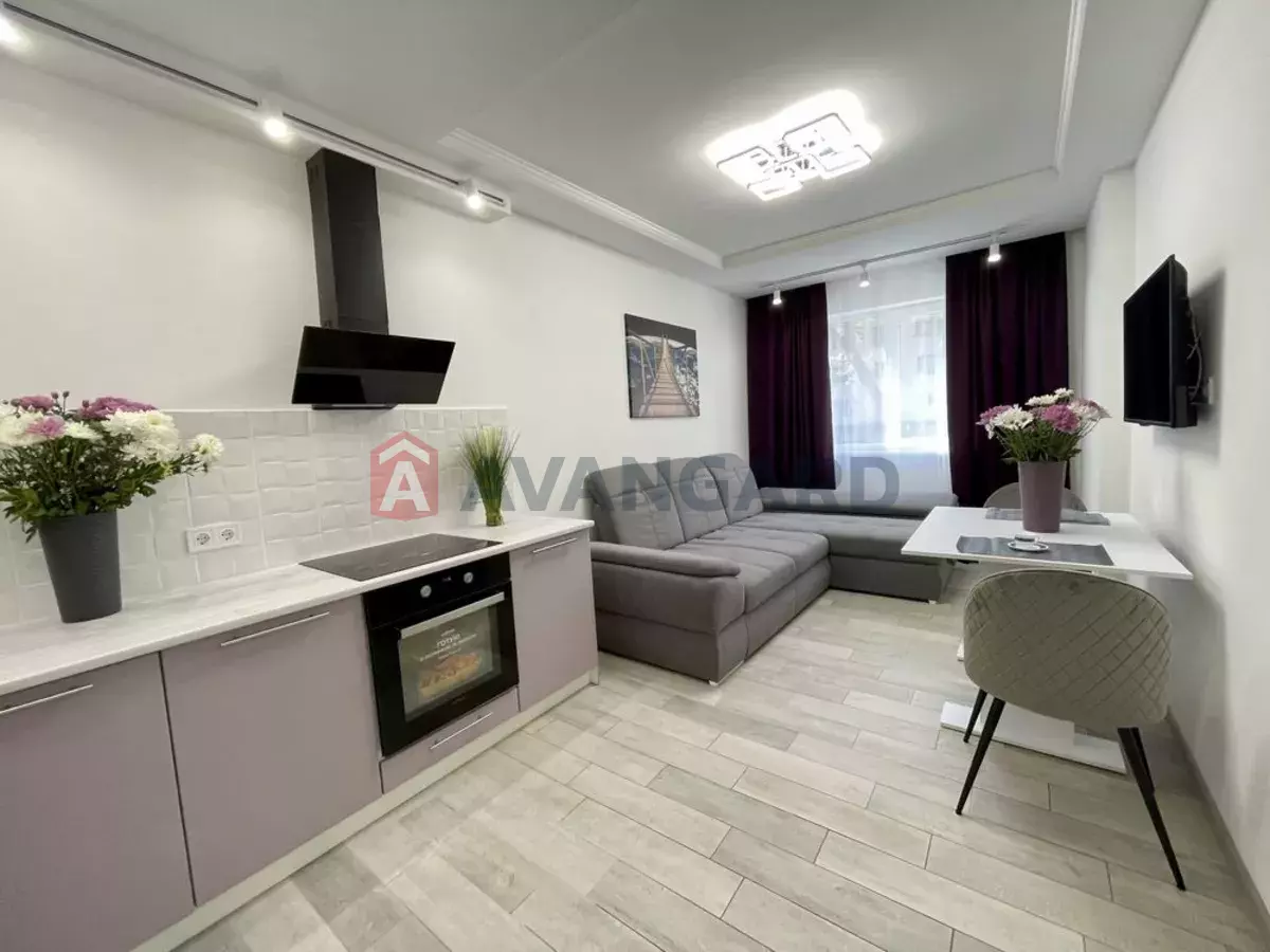 2 ��. ��������, 45/-/- ��. �., 2/10 ������ ���� 1