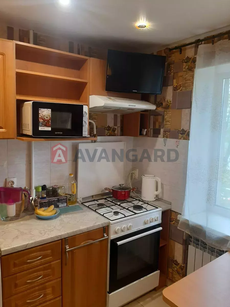 1 ����. ��������, 12/-/6 ��. �., 3/5 ���� ���� 6