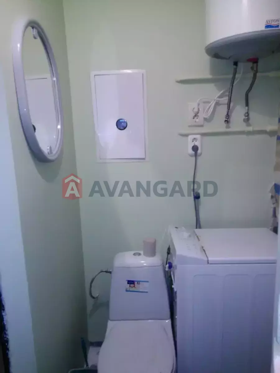 2 ����. ��������, 46/-/7 ��. �., 4/5 ���� ���� 4