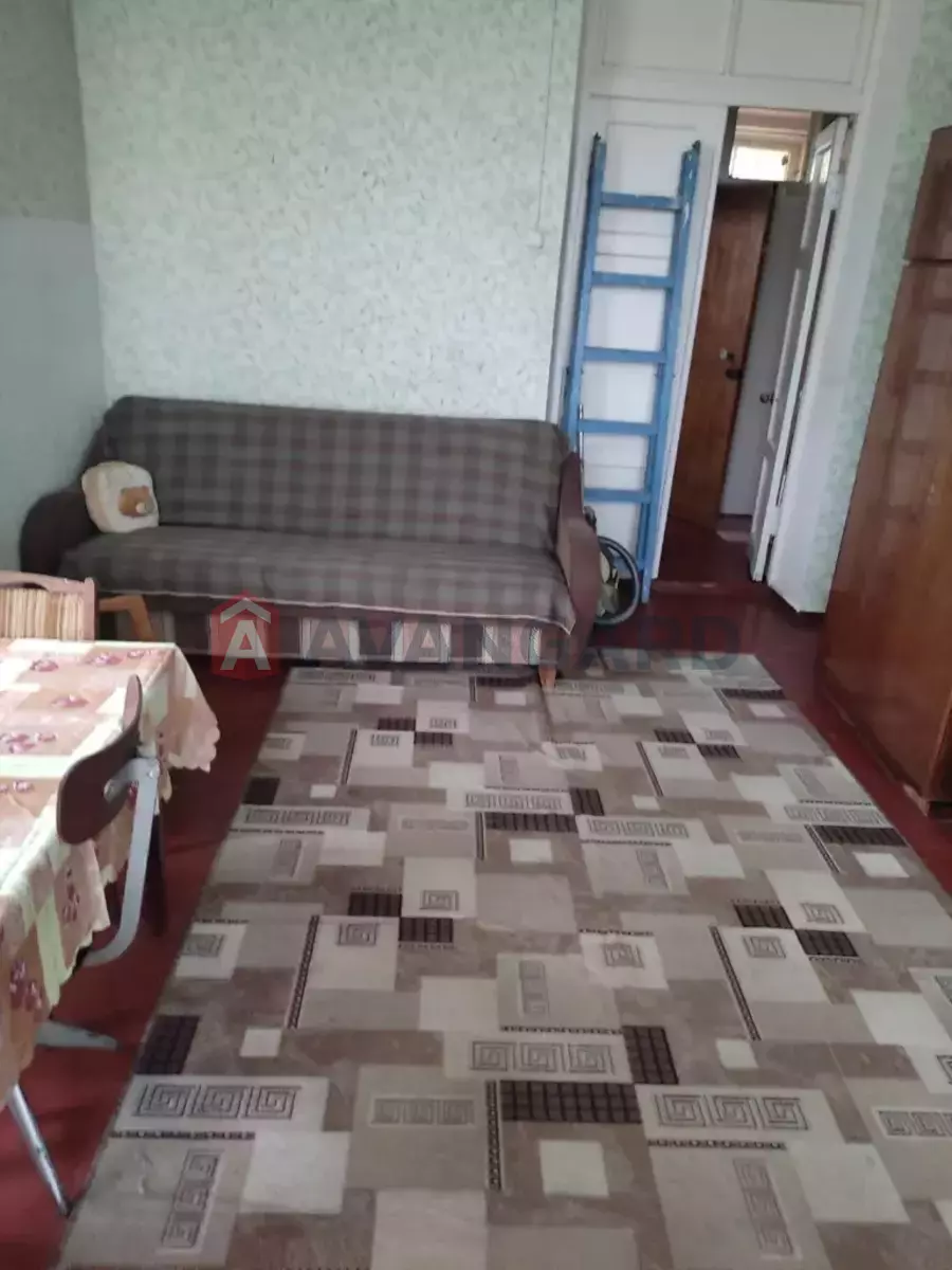 2 ��. ��������, 53/30/10 ��. �., 4/4 ������ ���� 3