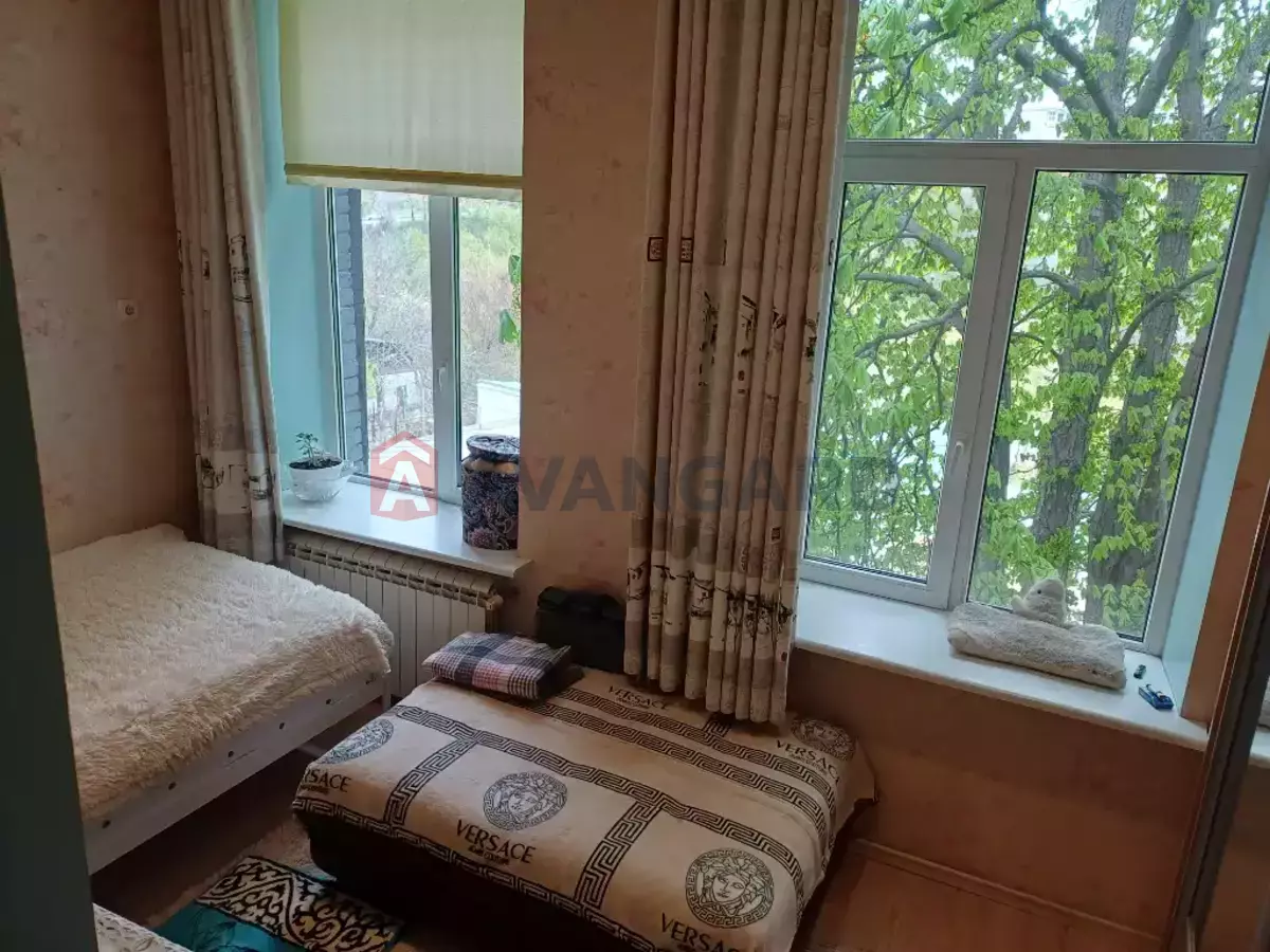 2 ��. ��������, 50/-/- ��. �., 3/3 ������ ���� 1