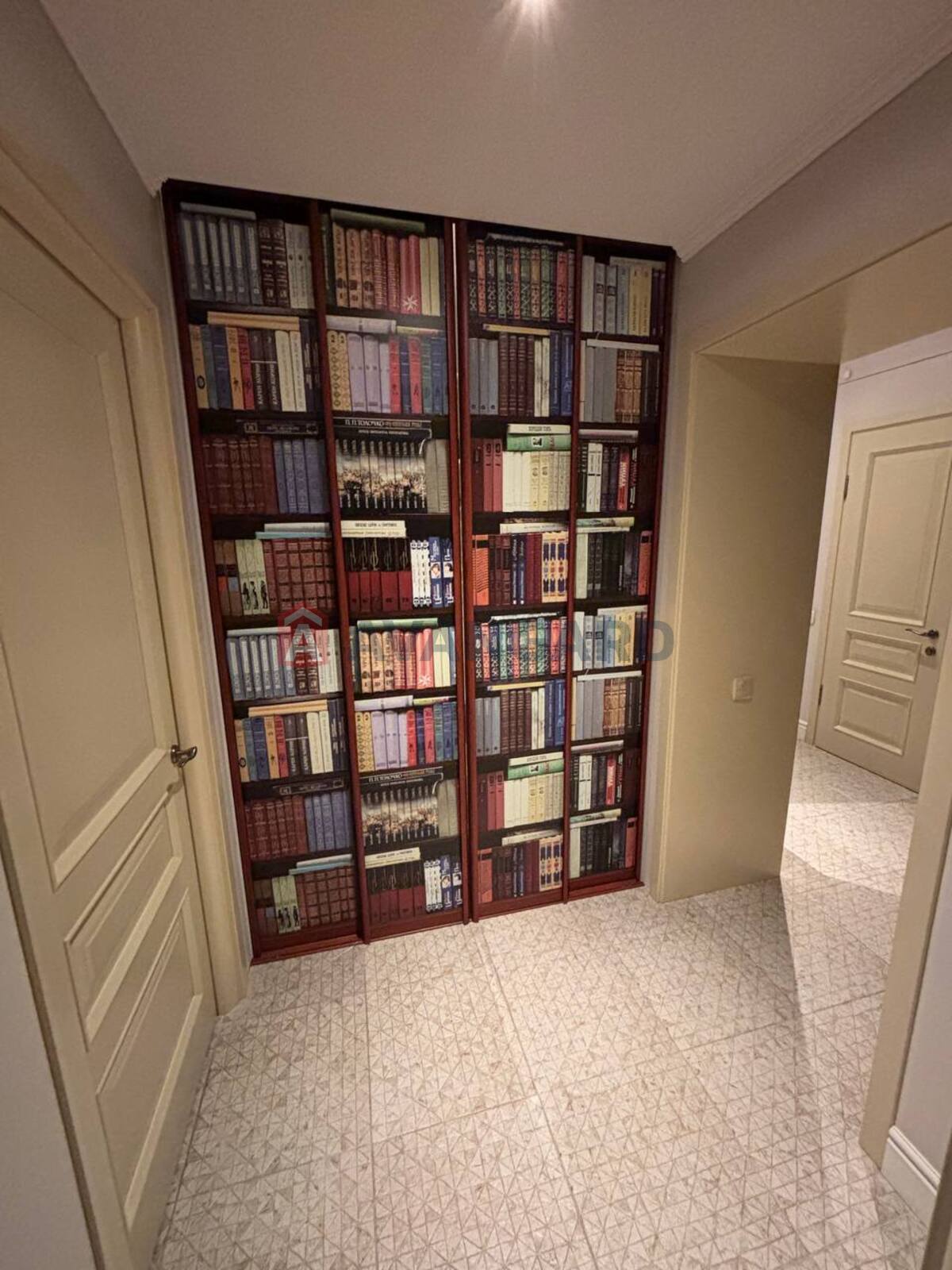 3 ����. ��������, 79.45/50.98/28.9 ��. �., 3/5 ���� ���� 14