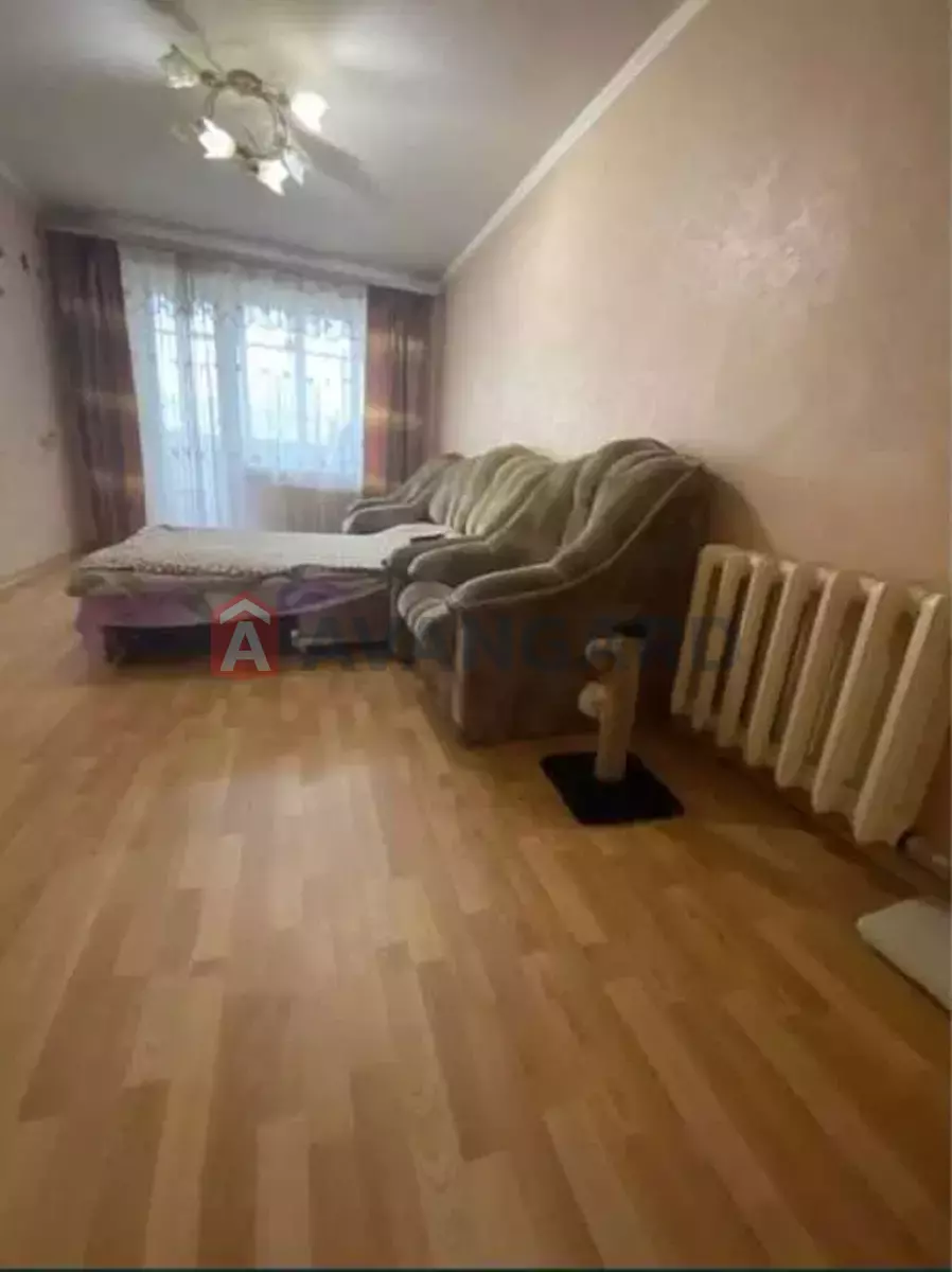 3 ��. ��������, 60/-/9 ��. �., 2/9 ������ ���� 3